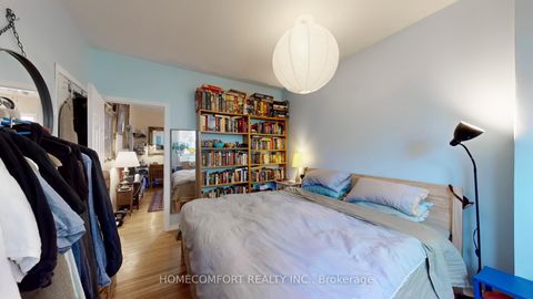 Photo 10 at 230 Robert Street, University, Toronto