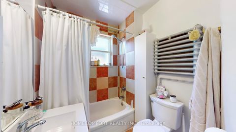 Photo 31 at 230 Robert Street, University, Toronto