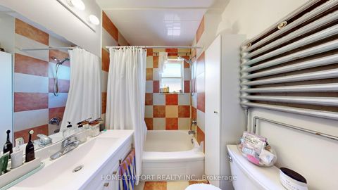 Photo 32 at 230 Robert Street, University, Toronto