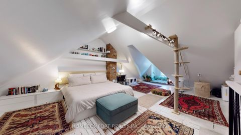 Photo 34 at 230 Robert Street, University, Toronto