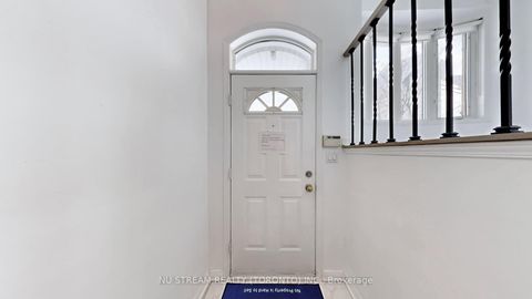 Photo 2 at 907 - 29 Rosebank Drive, Malvern, Toronto