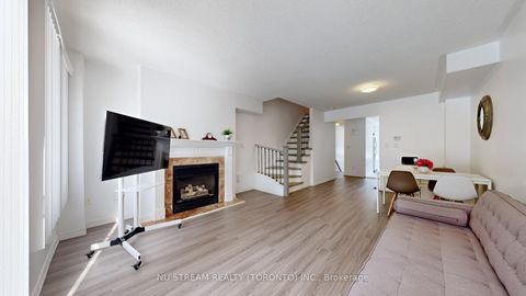 Photo 4 at 907 - 29 Rosebank Drive, Malvern, Toronto