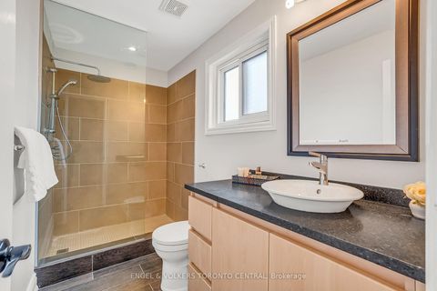 Photo 23 at 33 Avonwick Gate, Donalda, Toronto