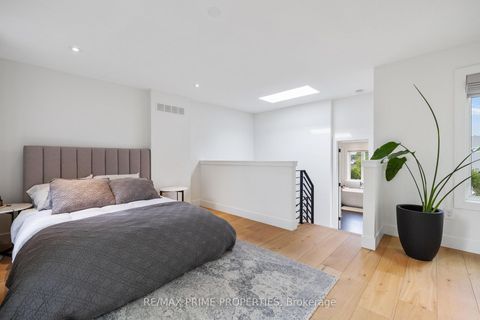 Photo 22 at 291 Kingswood Road, Danforth, Toronto