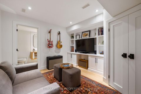 Photo 25 at 291 Kingswood Road, Danforth, Toronto