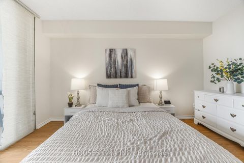 Photo 15 at 438 - 22 Southport Street, Swansea, Toronto