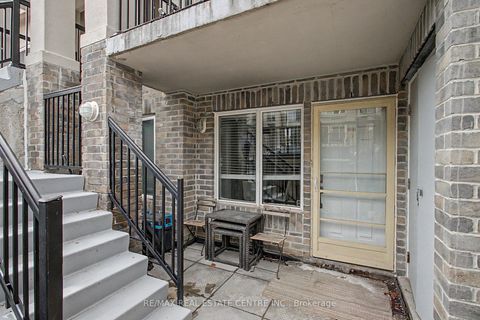 Photo 3 at 1013 - 85 George Appleton Way, CFB, Toronto