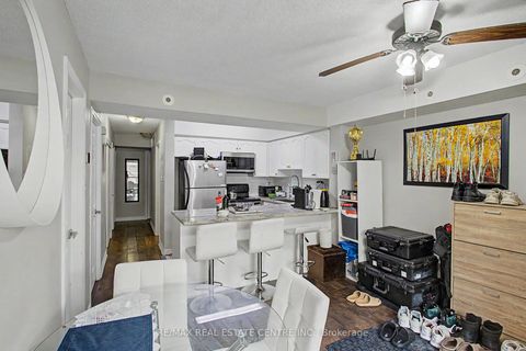 Photo 7 at 1013 - 85 George Appleton Way, CFB, Toronto