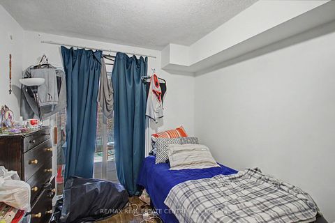 Photo 12 at 1013 - 85 George Appleton Way, CFB, Toronto