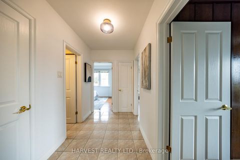 Photo 8 at 92 Acton Avenue, Bathurst Manor, Toronto