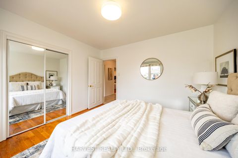 Photo 36 at 92 Acton Avenue, Bathurst Manor, Toronto