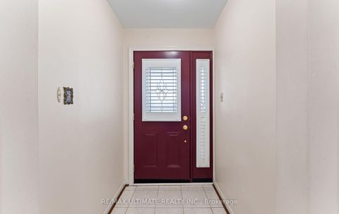 Photo 5 at 37 Brantford Drive, L'Amoreaux, Toronto