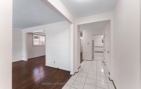 Photo 6 at 37 Brantford Drive, L'Amoreaux, Toronto