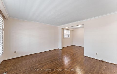 Photo 9 at 37 Brantford Drive, L'Amoreaux, Toronto