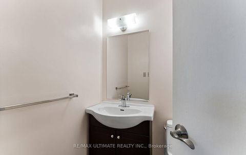 Photo 21 at 37 Brantford Drive, L'Amoreaux, Toronto