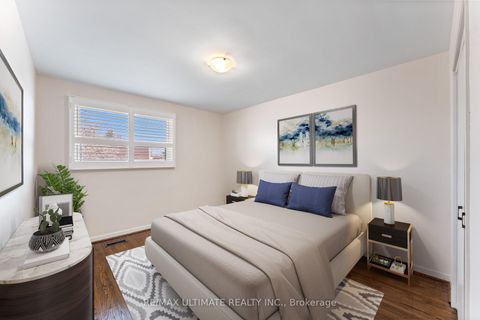 Photo 23 at 37 Brantford Drive, L'Amoreaux, Toronto