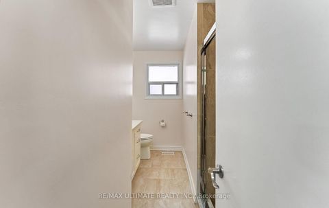 Photo 28 at 37 Brantford Drive, L'Amoreaux, Toronto
