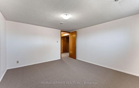 Photo 37 at 37 Brantford Drive, L'Amoreaux, Toronto