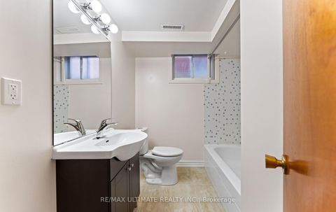 Photo 40 at 37 Brantford Drive, L'Amoreaux, Toronto