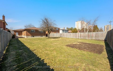 Photo 47 at 37 Brantford Drive, L'Amoreaux, Toronto