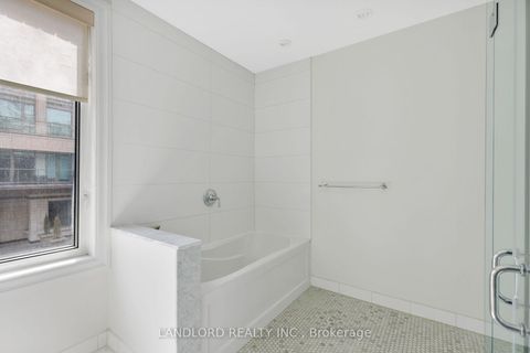Photo 33 at 107A Scollard Street, Annex, Toronto