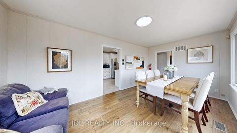 Photo 12 at 11 Red Robin Road, Historic Lakeshore Communities, Georgina