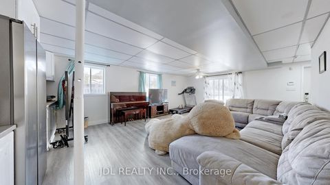 Photo 30 at 11 Red Robin Road, Historic Lakeshore Communities, Georgina