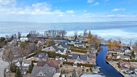 Photo 45 at 11 Red Robin Road, Historic Lakeshore Communities, Georgina