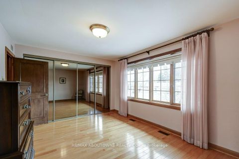 Photo 11 at 17 Duffield Road, Richview, Toronto