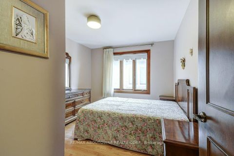 Photo 13 at 17 Duffield Road, Richview, Toronto