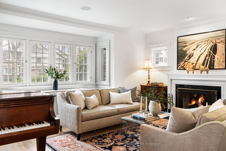 Photo 4 at 301 Heath Street E, Moore Park, Toronto