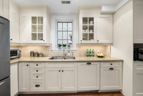 Photo 13 at 301 Heath Street E, Moore Park, Toronto