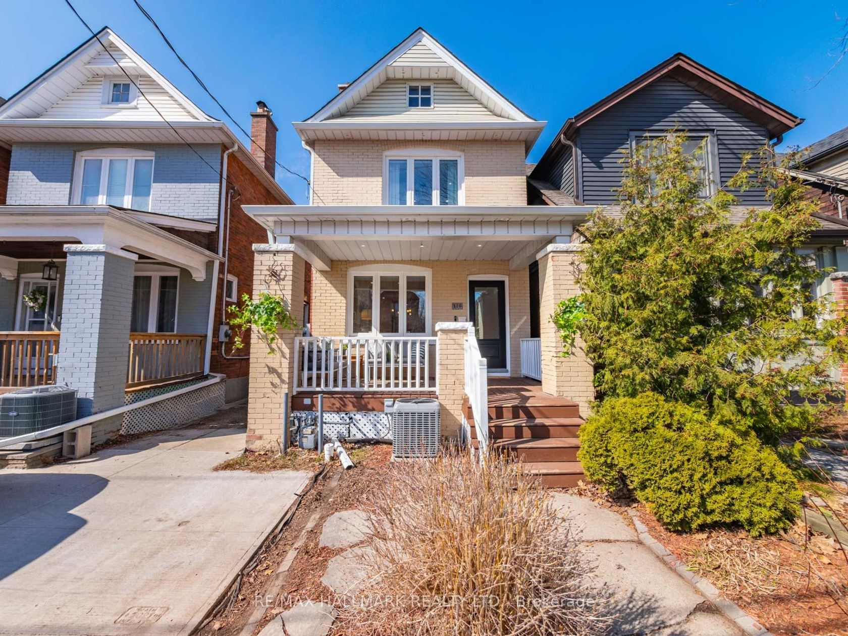 116 Coleman Avenue, Danforth, Toronto by Loree Meneguzzi Real Estate 116 Coleman Avenue, Danforth, Toronto