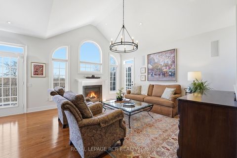 Photo 3 at 88 - 6 Danbrook Court, Aurora Estates, Aurora