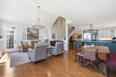 Photo 5 at 88 - 6 Danbrook Court, Aurora Estates, Aurora