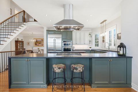 Photo 7 at 88 - 6 Danbrook Court, Aurora Estates, Aurora