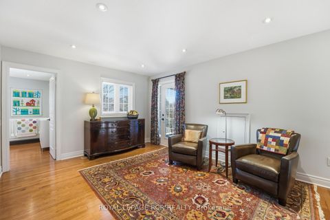 Photo 19 at 88 - 6 Danbrook Court, Aurora Estates, Aurora