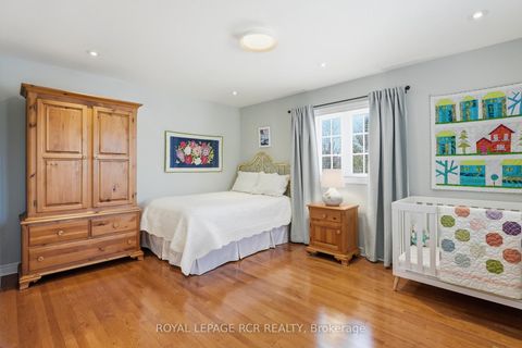 Photo 20 at 88 - 6 Danbrook Court, Aurora Estates, Aurora