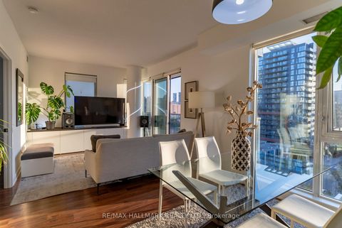 Photo 5 at 813 - 260 Sackville Street, Regent Park, Toronto