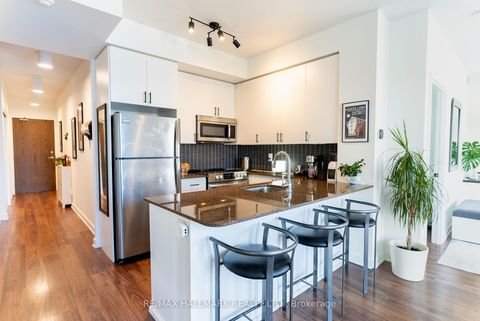 Photo 17 at 813 - 260 Sackville Street, Regent Park, Toronto
