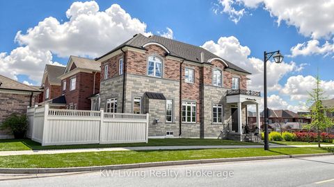 Photo 1 at 1 Meadowsweet Lane, Oak Ridges Lake Wilcox, Richmond Hill