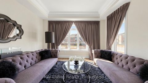 Photo 4 at 1 Meadowsweet Lane, Oak Ridges Lake Wilcox, Richmond Hill