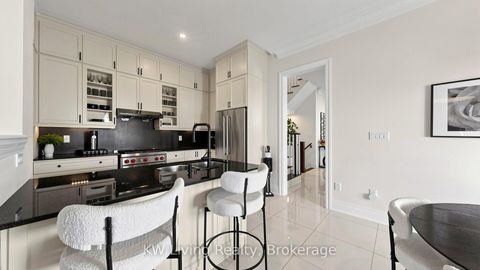 Photo 14 at 1 Meadowsweet Lane, Oak Ridges Lake Wilcox, Richmond Hill