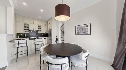 Photo 18 at 1 Meadowsweet Lane, Oak Ridges Lake Wilcox, Richmond Hill