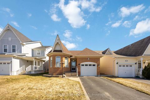 Photo 1 at 25 Wilshire Drive, Brooklin, Whitby