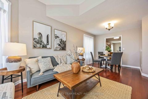 Photo 8 at 25 Wilshire Drive, Brooklin, Whitby