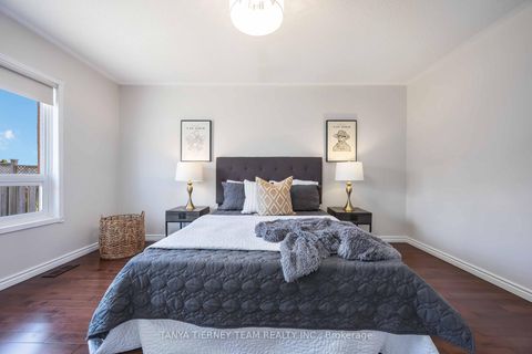 Photo 27 at 25 Wilshire Drive, Brooklin, Whitby