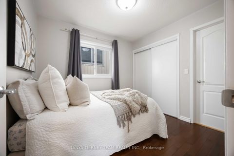 Photo 30 at 25 Wilshire Drive, Brooklin, Whitby