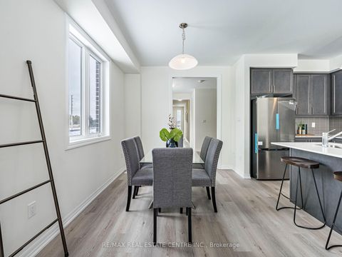 Photo 12 at 553 TED MARKS Drive, Kedron, Oshawa