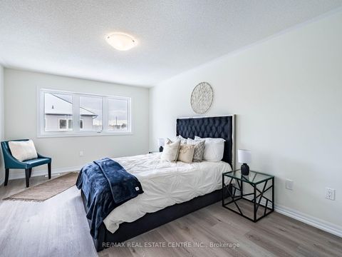 Photo 27 at 553 TED MARKS Drive, Kedron, Oshawa